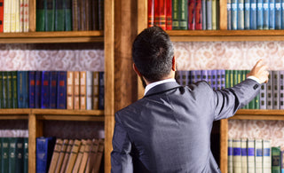 These are good history teacher gifts. 