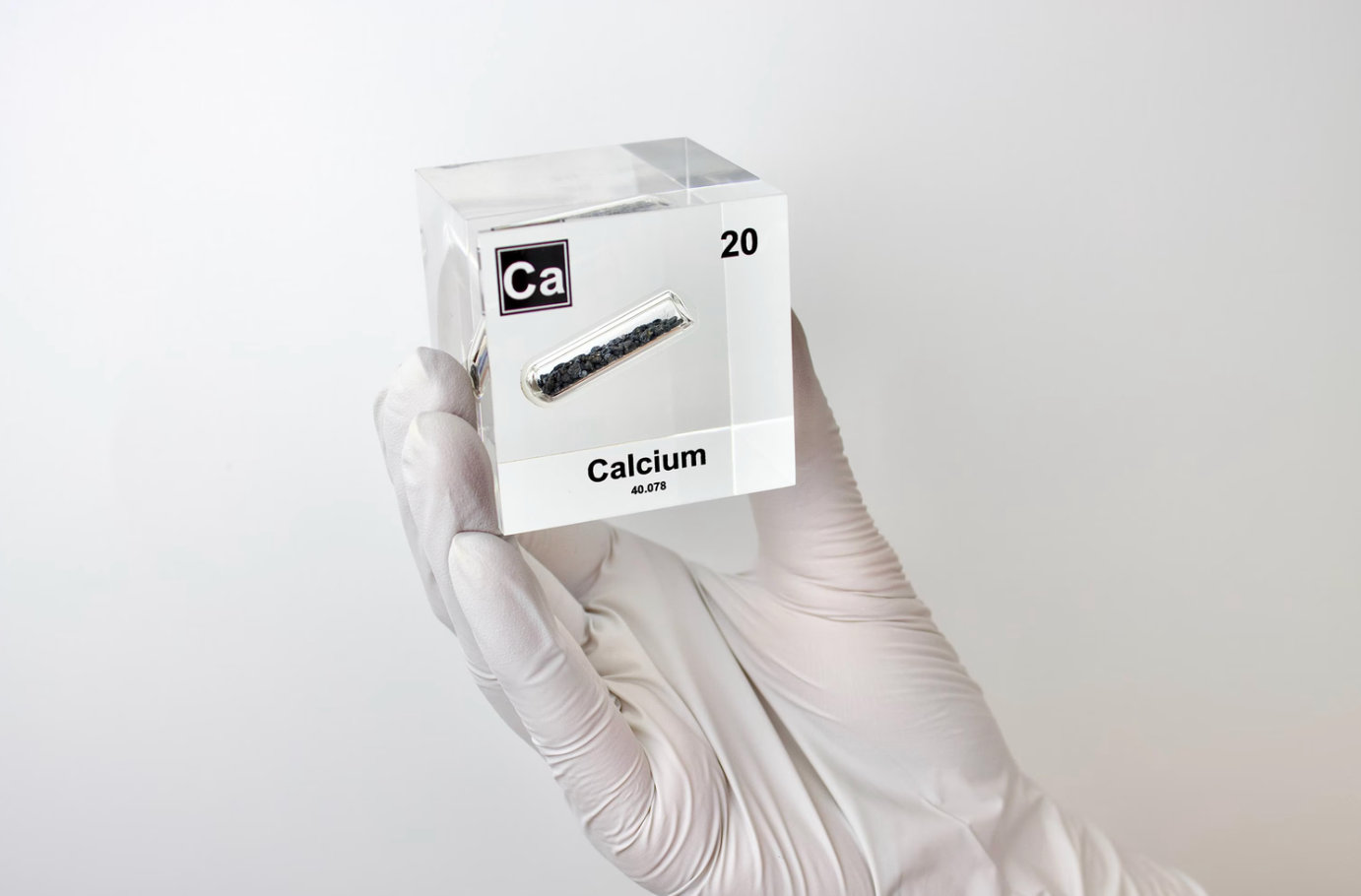 Calcium Element Cube – Engineered Labs