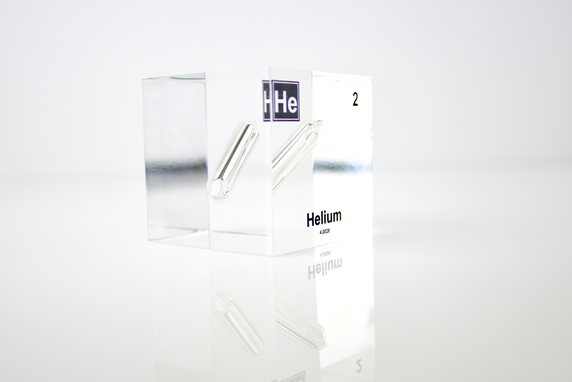 Helium Element Cube – Engineered Labs
