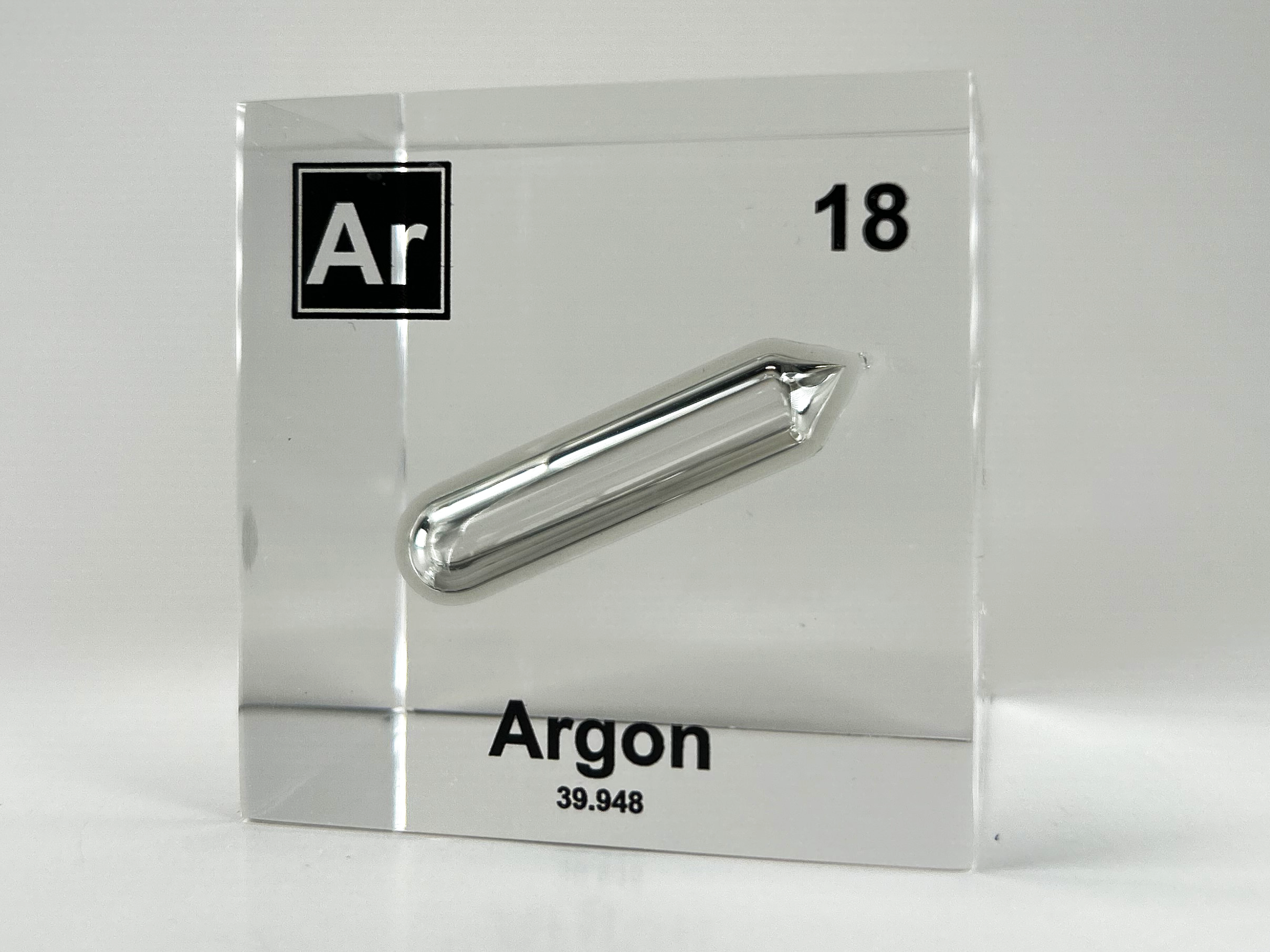 Argon Element Cube – Engineered Labs