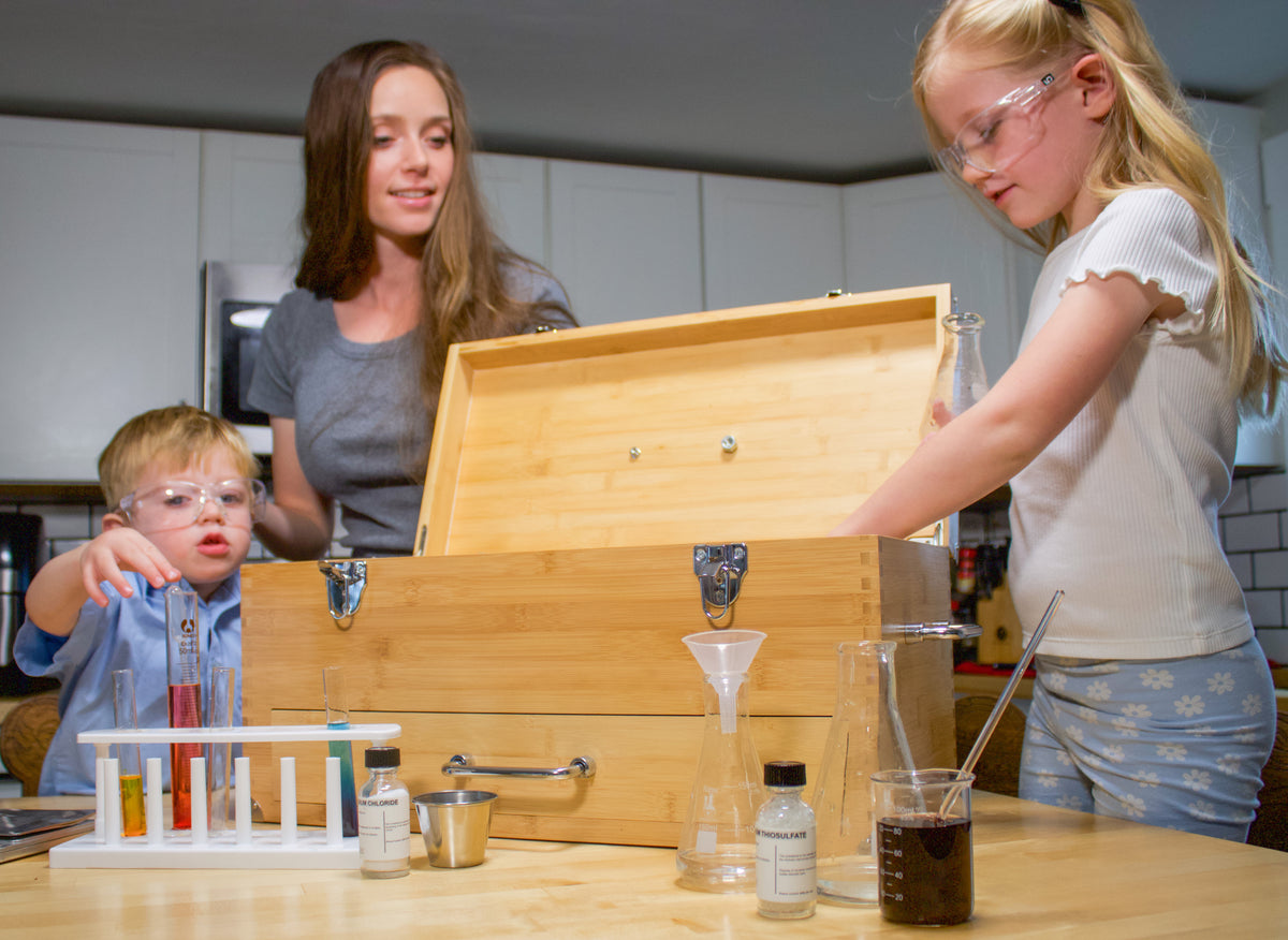 Engineered Labs - Periodic Table Collections with Real Elements