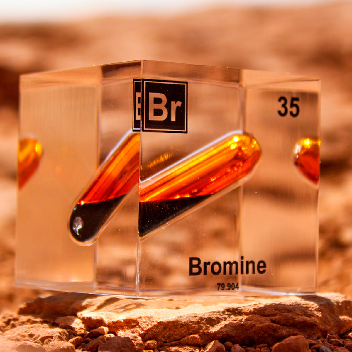 Bromine element cube with real element.