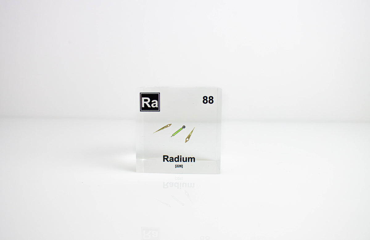 Radium Element Cube – Engineered Labs