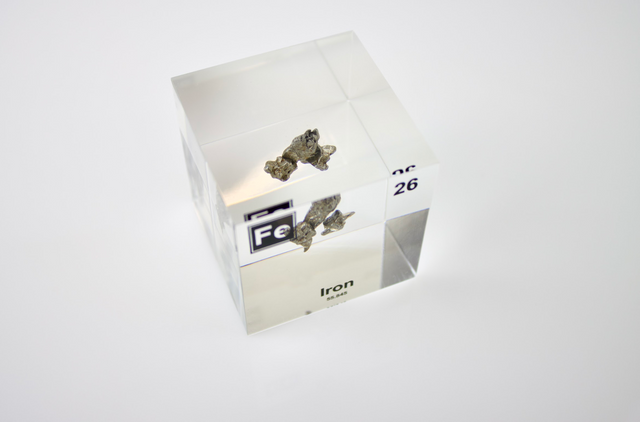 Iron Element Cube – Engineered Labs