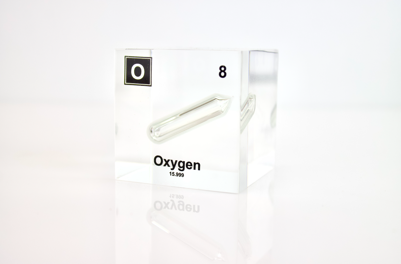 Oxygen Element Cube – Engineered Labs