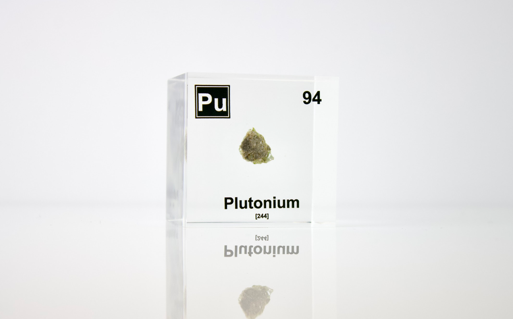 Plutonium Element Cube (Trinitite Sample) – Engineered Labs