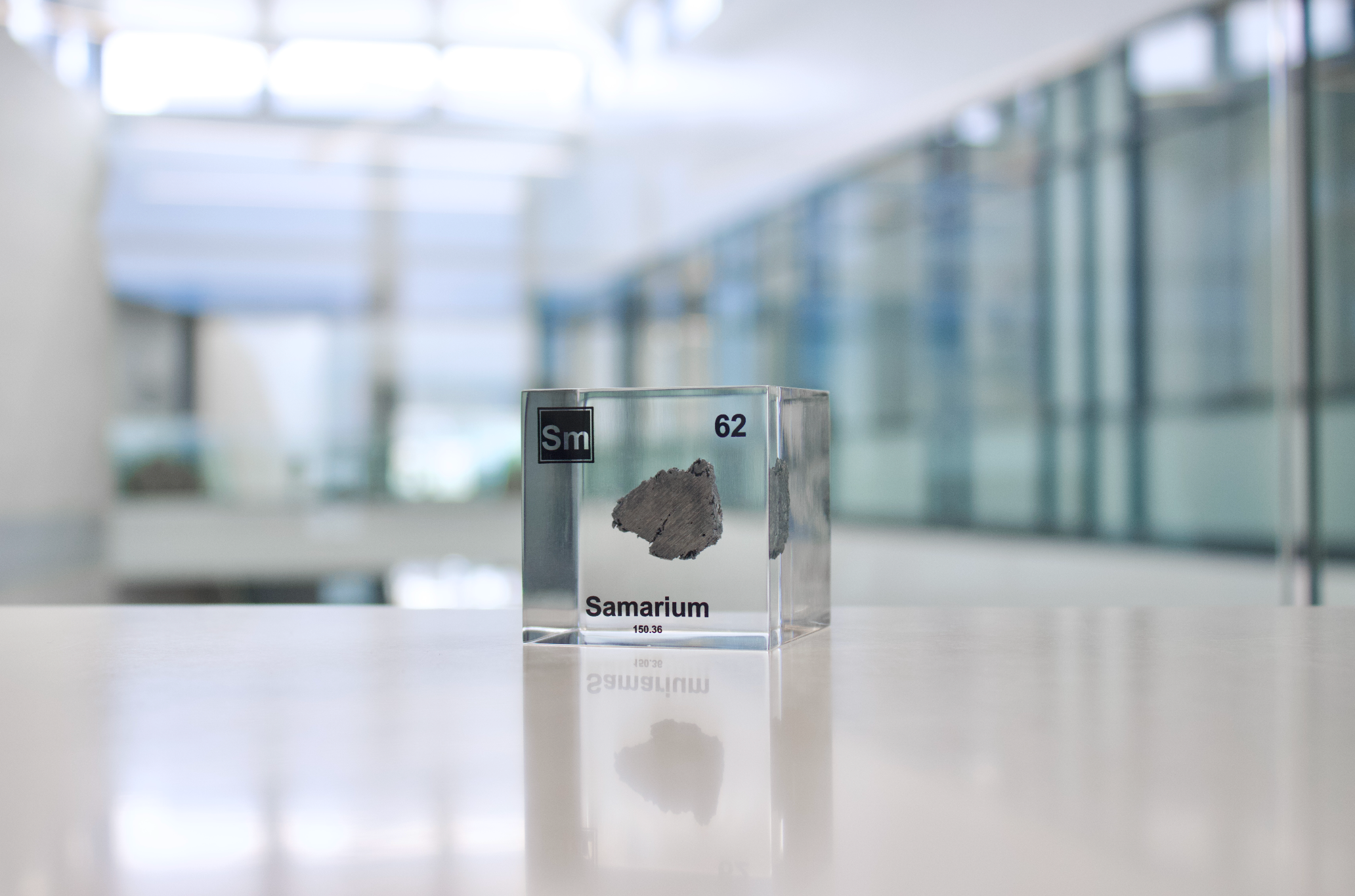 Selenium Cube Samarium Element Cube – Engineered Labs