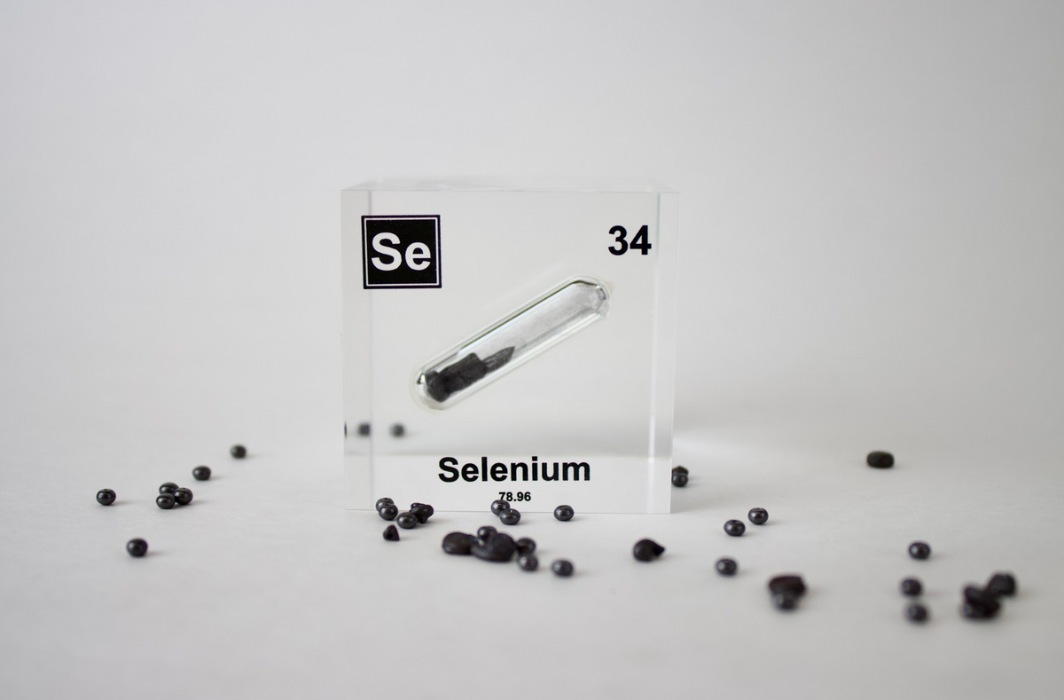 Selenium Element Cube – Engineered Labs