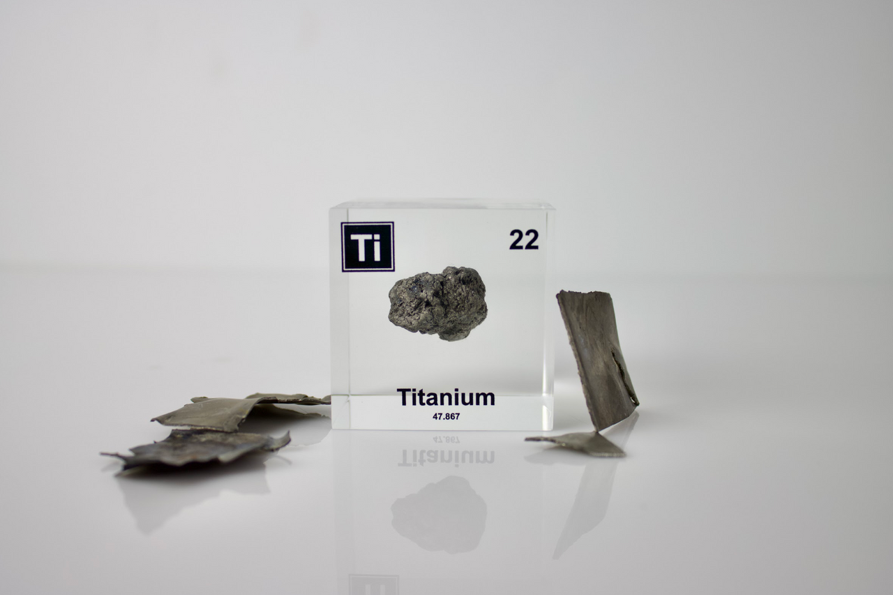 Titanium Element Cube – Engineered Labs