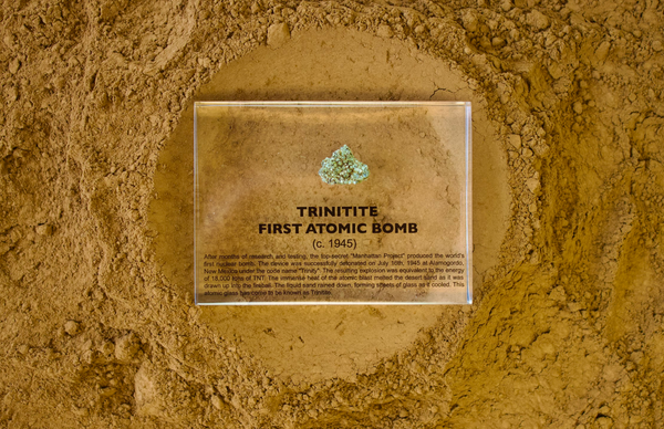 Trinitite (First Atomic Bomb) – Engineered Labs
