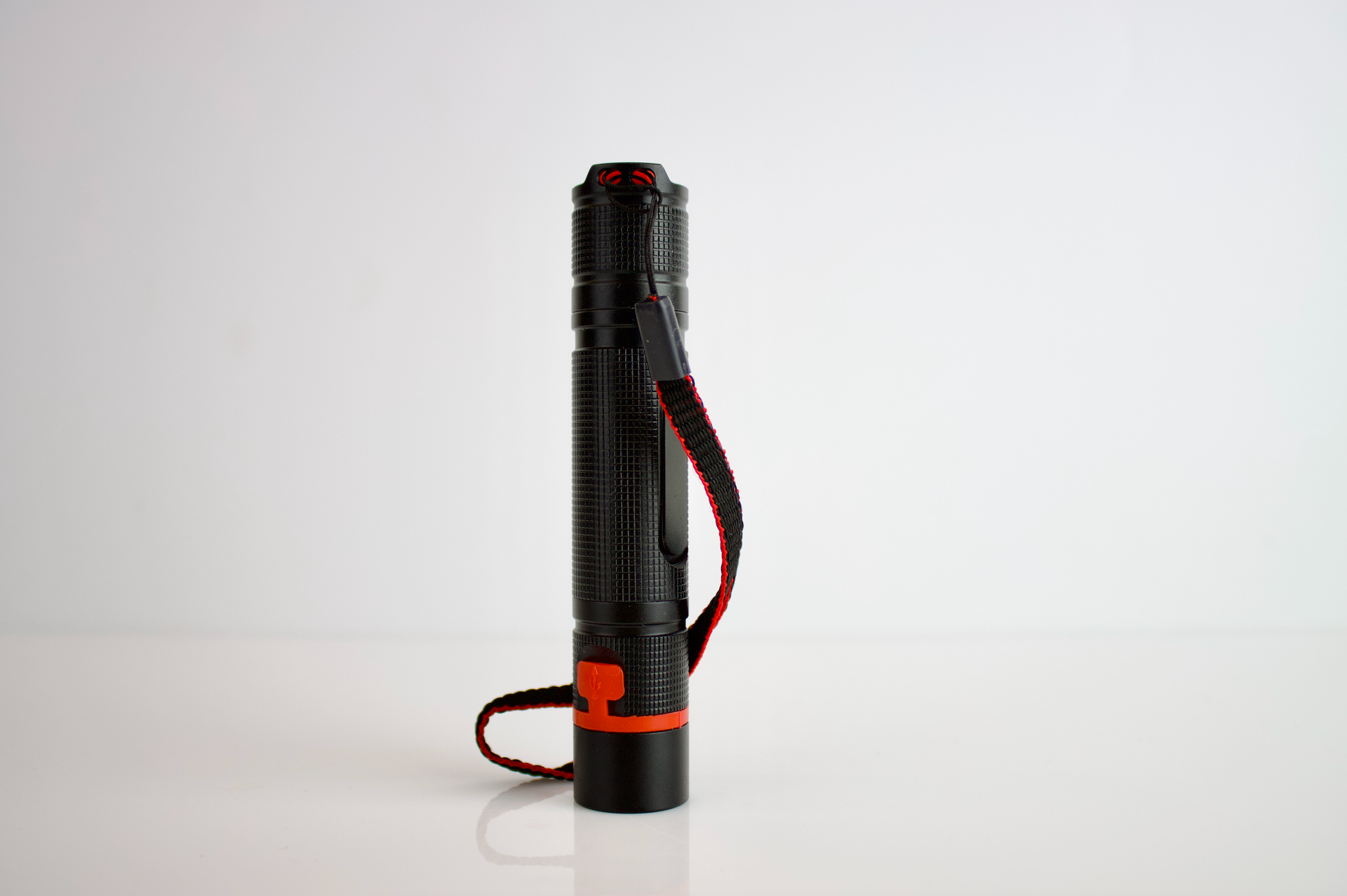 Engineered Labs Educational 365nm UV Light